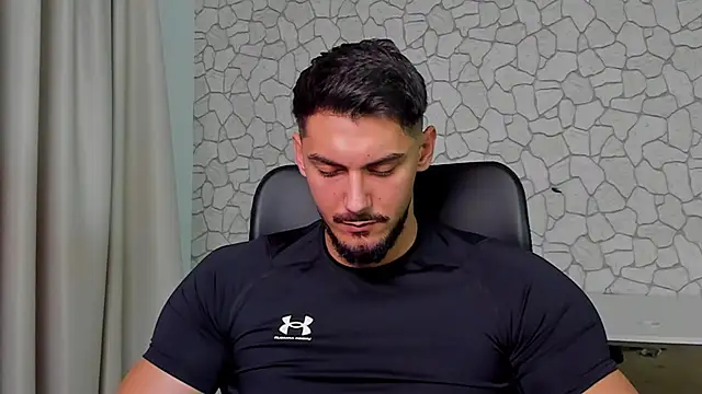 Snapshot of ClintMasters chatting on 11.26.25 ClintMasters online show from 11.26.25