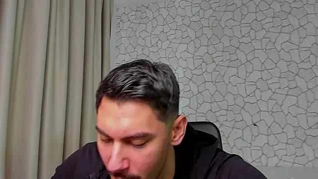 Snapshot of ClintMasters chatting on 01.13.26 ClintMasters online show from 01.13.26