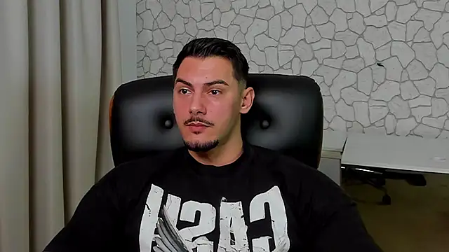 Snapshot of ClintMasters chatting on 03.01.26 ClintMasters online show from 03.01.26