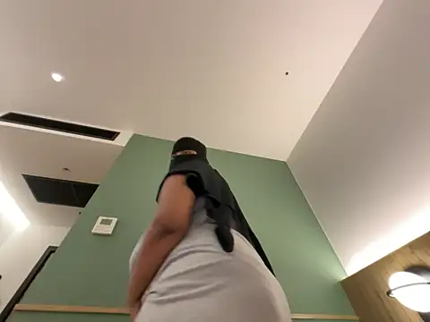 Snapshot of Submissive_Arab chatting on 03.05.26 Submissive Arab online show from 03.05.26