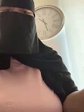 Submissive Arab online show from 05.09.26