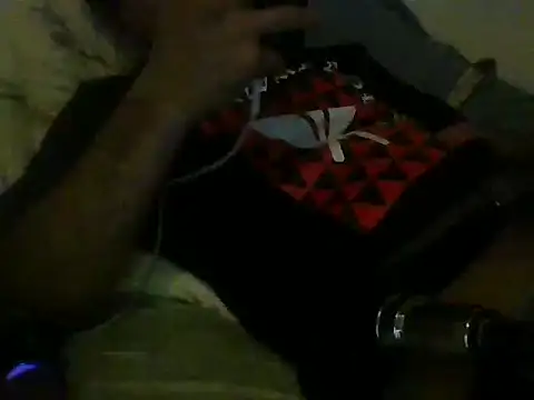 XjjripppX online show from 10.03.25