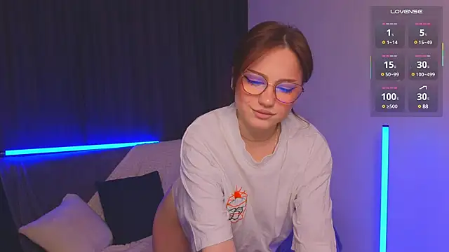 Snapshot of Eva_Doo chatting on 02.02.25 Eva Doo online show from 02.02.25