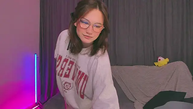 Snapshot of Eva_Doo chatting on 09.11.25 Eva Doo online show from 09.11.25