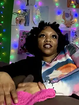 Snapshot of Kayyummy98 chatting on 12.07.24 Kayyummy98 online show from 12.07.24