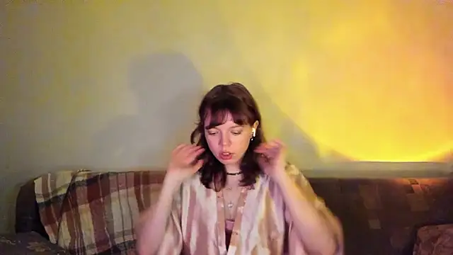 Snapshot of ClancyMorissey chatting on 12.26.24 ClancyMorissey online show from 12.26.24