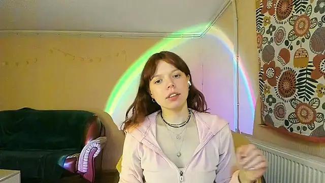 Snapshot of ClancyMorissey chatting on 02.05.25 ClancyMorissey online show from 02.05.25