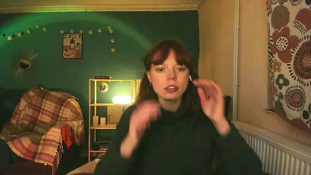 Snapshot of ClancyMorissey chatting on 02.23.25 ClancyMorissey online show from 02.23.25