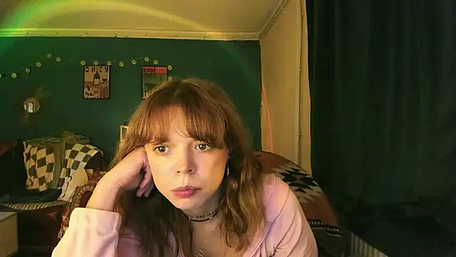 Snapshot of ClancyMorissey chatting on 10.04.25 ClancyMorissey online show from 10.04.25