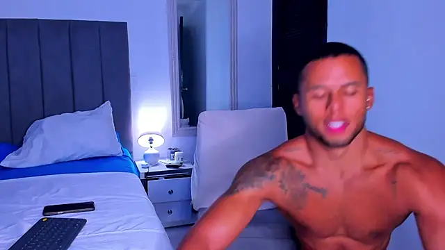 ethan brown  online show from 10.04.25