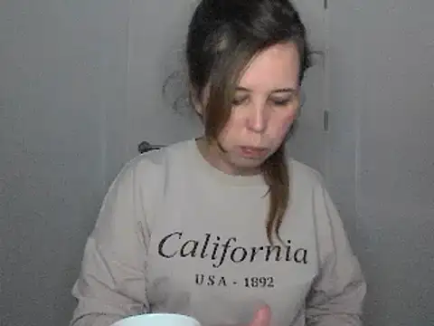 Snapshot of loveis007 chatting on 03.15.25 loveis007 online show from 03.15.25