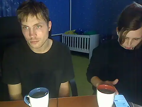 loveis007 online show from 11.04.25