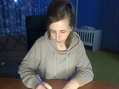 loveis007 online show from 11.26.25