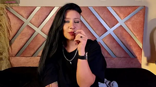  kelly hous36 online show from 03.20.25