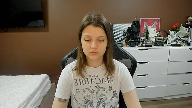 SoniNesti online show from 06.17.26
