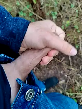 Snapshot of Boring_one chatting on 10.22.25 Boring one online show from 10.22.25