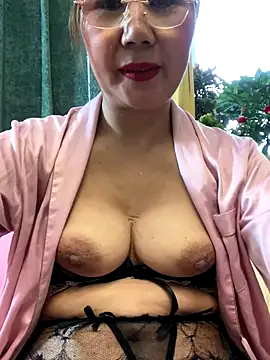 Snapshot of honghong666 chatting on 09.16.25 honghong666 online show from 09.16.25