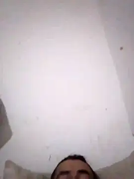 Snapshot of Luzbel666 chatting on 12.19.25 Luzbel666 online show from 12.19.25