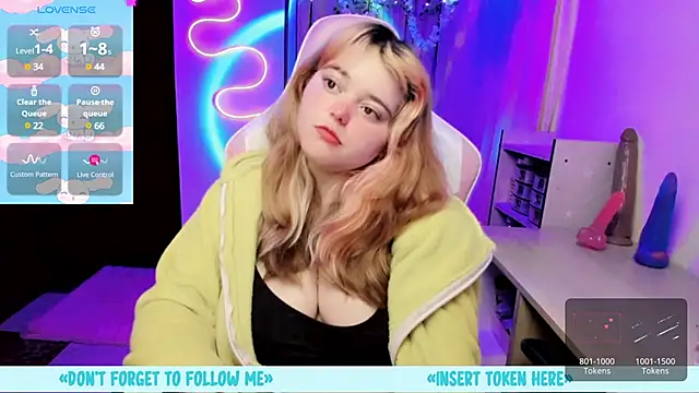 Snapshot of anjana_yuii chatting on 03.22.25 anjana yuii online show from 03.22.25