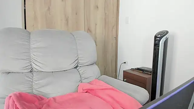 xspecialoomx online show from 05.02.26