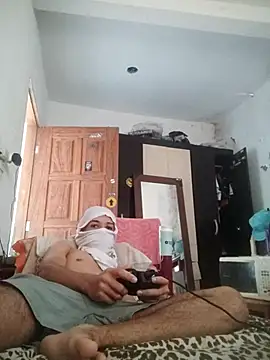 Snapshot of KleberL chatting on 01.10.26 KleberL online show from 01.10.26