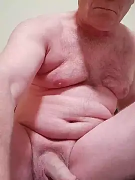 Snapshot of Hans04051972 chatting on 12.18.24 Hans04051972 online show from 12.18.24