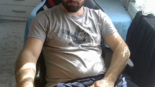 Snapshot of crazybaby5461 chatting on 02.14.26 crazybaby5461 online show from 02.14.26