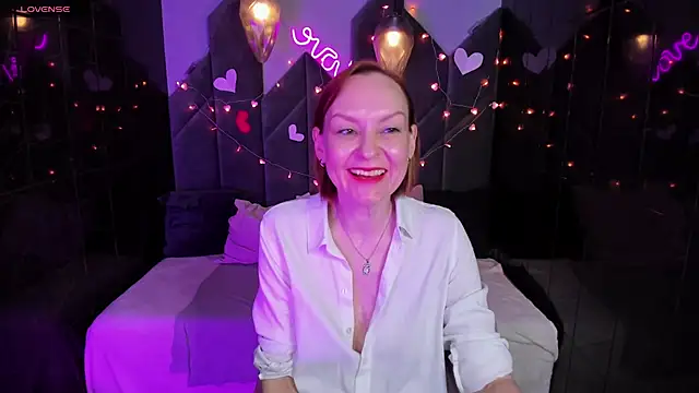 NikaGentle online show from 02.13.25