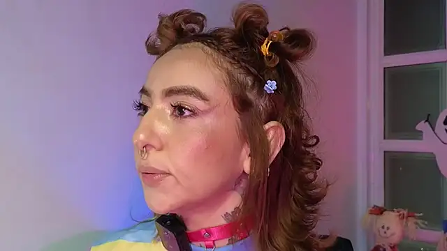 Evangelyne 1 online show from 10.29.25