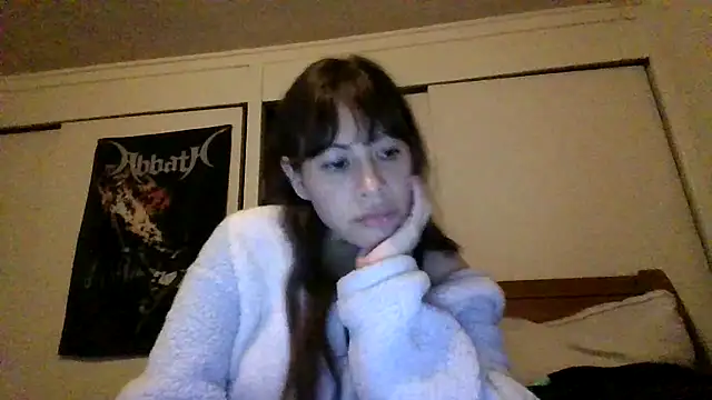 petitedoll29 online show from 12.17.24