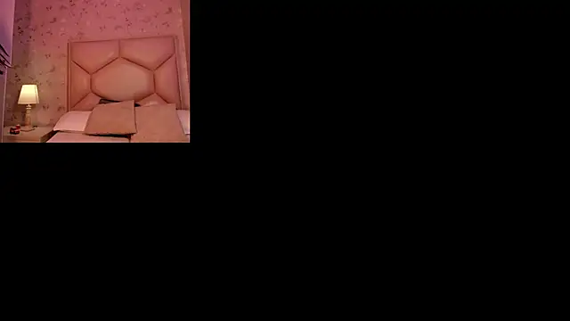 Snapshot of ambar_sullivan chatting on 10.20.25 ambar sullivan online show from 10.20.25