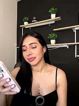 isabella jade online show from 01.17.26