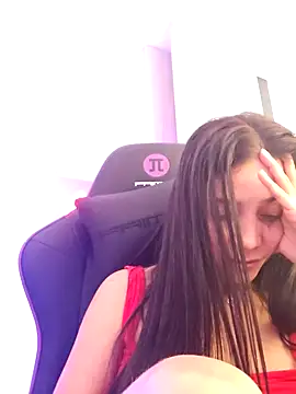 Snapshot of miaeyes chatting on 01.02.25 miaeyes online show from 01.02.25