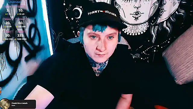 Marieblueeyes online show from 04.28.26