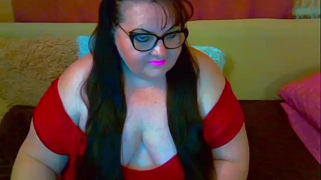 Snapshot of SinlessHeavy chatting on 03.11.25 SinlessHeavy online show from 03.11.25