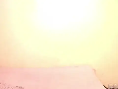 Snapshot of Queen_BootyXXX chatting on 11.19.25 Queen BootyXXX online show from 11.19.25