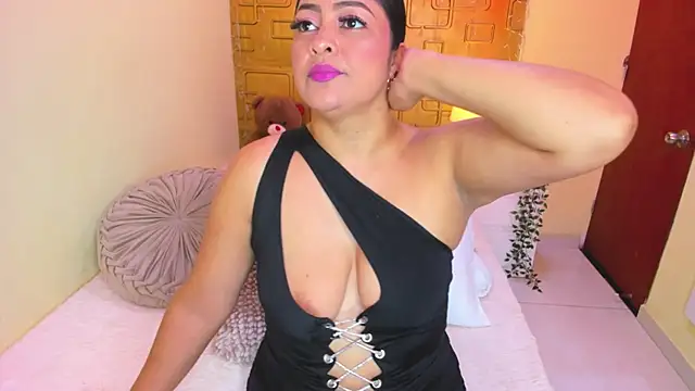 Julia Haye online show from 07.01.26