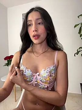 Snapshot of SelenaStone chatting on 10.02.25 SelenaStone online show from 10.02.25