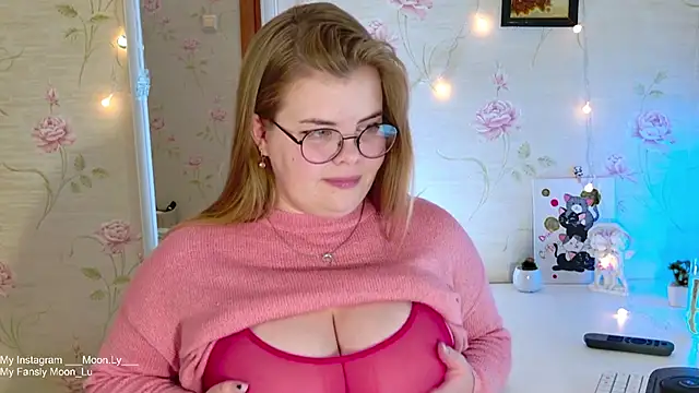 sinnamon  online show from 11.07.25