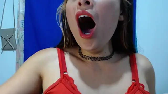 Alexandrasaenz online show from 04.25.26