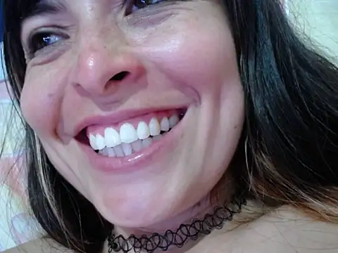 Alexandrasaenz online show from 06.25.26