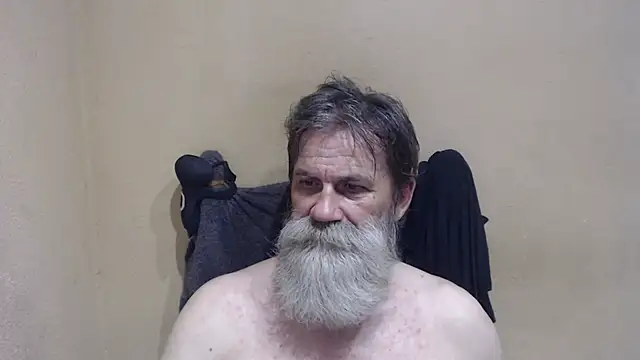 Snapshot of AlexNudo chatting on 06.29.26 AlexNudo online show from 06.29.26