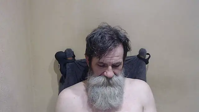 Snapshot of AlexNudo chatting on 07.21.26 AlexNudo online show from 07.21.26