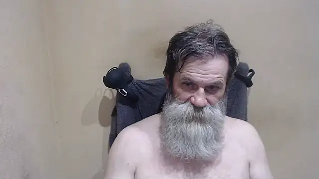 Snapshot of AlexNudo chatting on 07.29.26 AlexNudo online show from 07.29.26