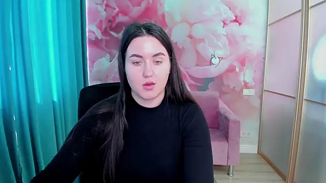 Roxie Bradley online show from 01.09.25