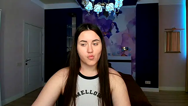 Roxie Bradley online show from 01.29.25