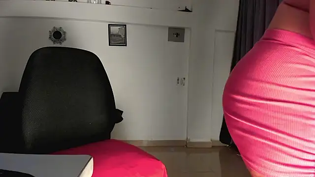 Sinthia Collins online show from 03.18.26