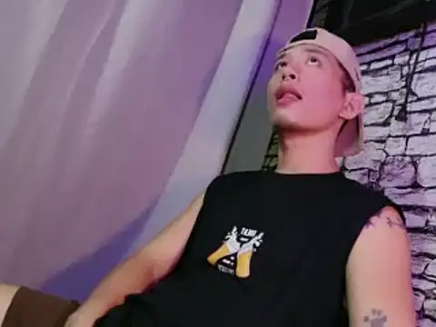 xlovercum online show from 05.01.26