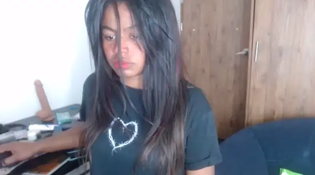 charlott7 online show from 12.20.24