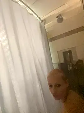 Jessiejames32 online show from 11.02.25